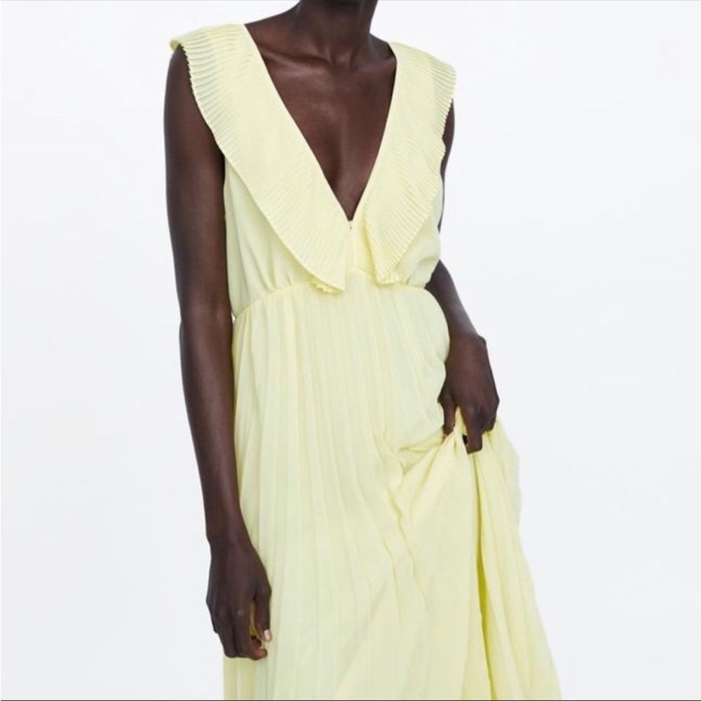 NWOT ZARA YELLOW LONG PLEATED DRESS